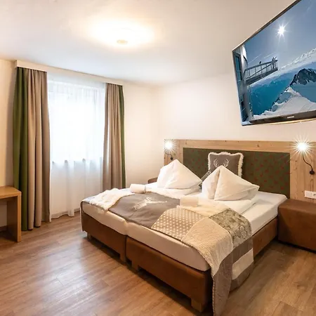 ゲストハウス Patricia カプルーン