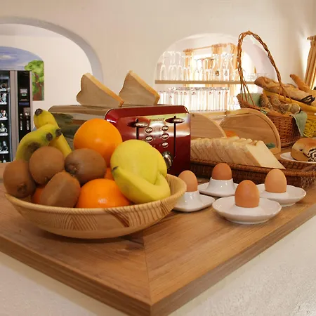 招待所 Patricia 3*